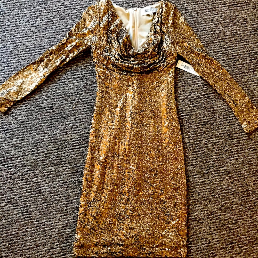 Beautiful Badgley Mischka dress that’s brand new.